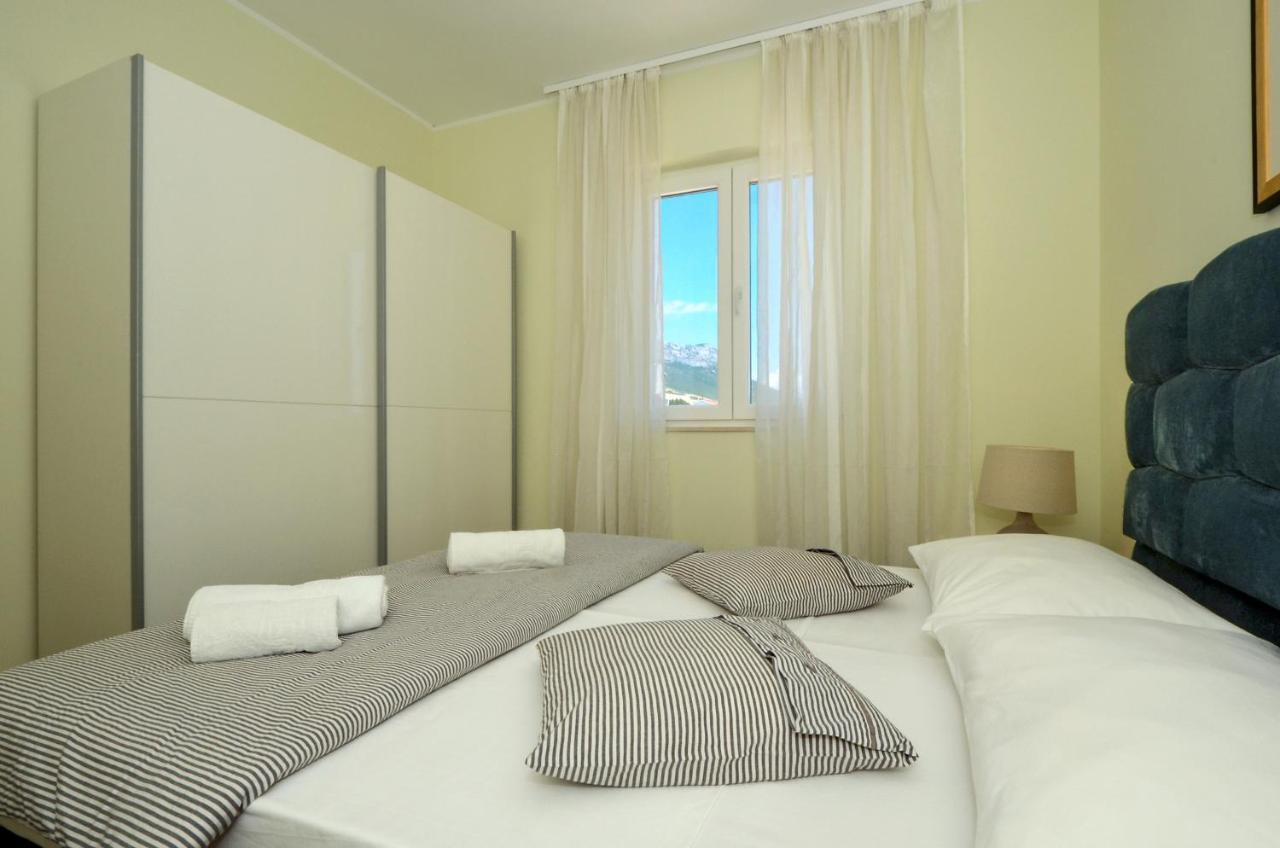 Holiday Home Nevera Kaštela Buitenkant foto